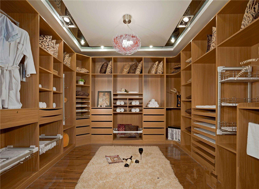 整木定制衣柜用什么板材定制最好？(圖2)