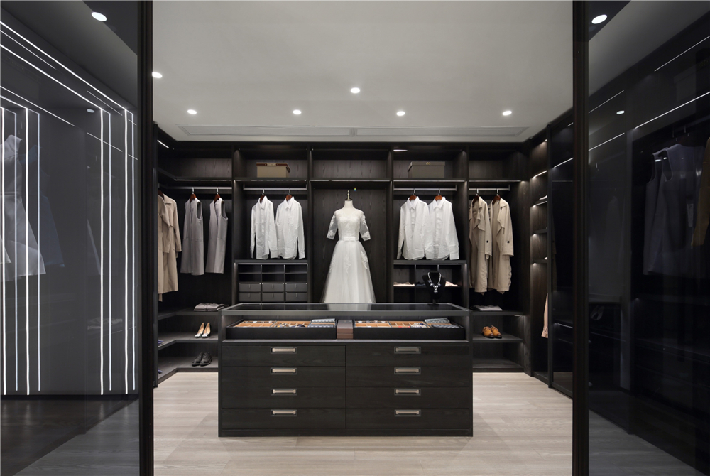 整體衣柜加盟代理注意事項(xiàng)？(圖1)